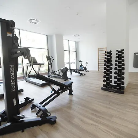 아파트 Perita House